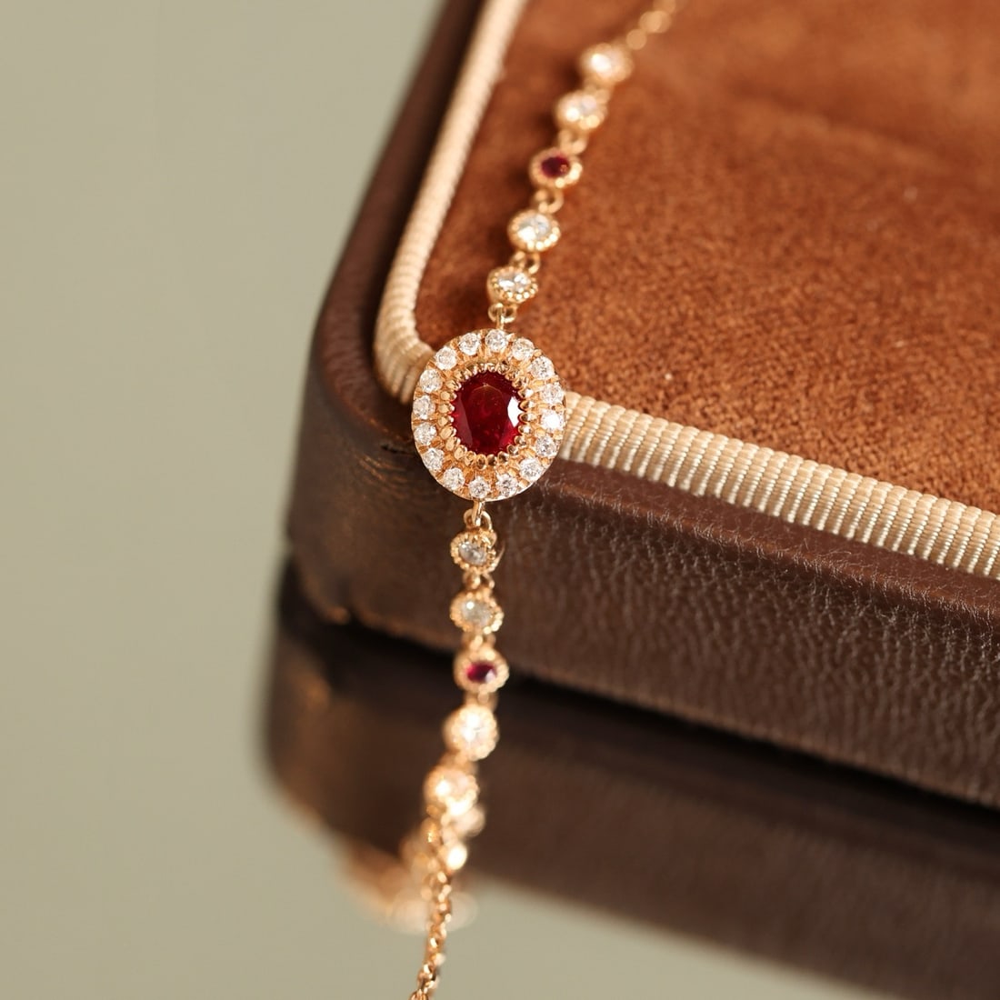 14k Gold 0.87 Ctw Vivid Red Natural Ruby & Diamond Bracelet - 2