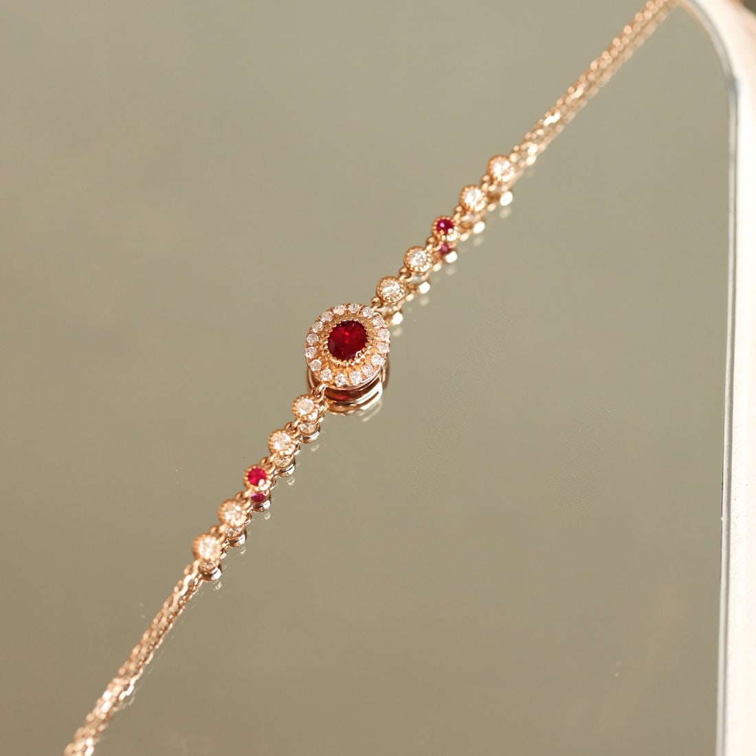 14k Gold 0.87 Ctw Vivid Red Natural Ruby & Diamond Bracelet - 4