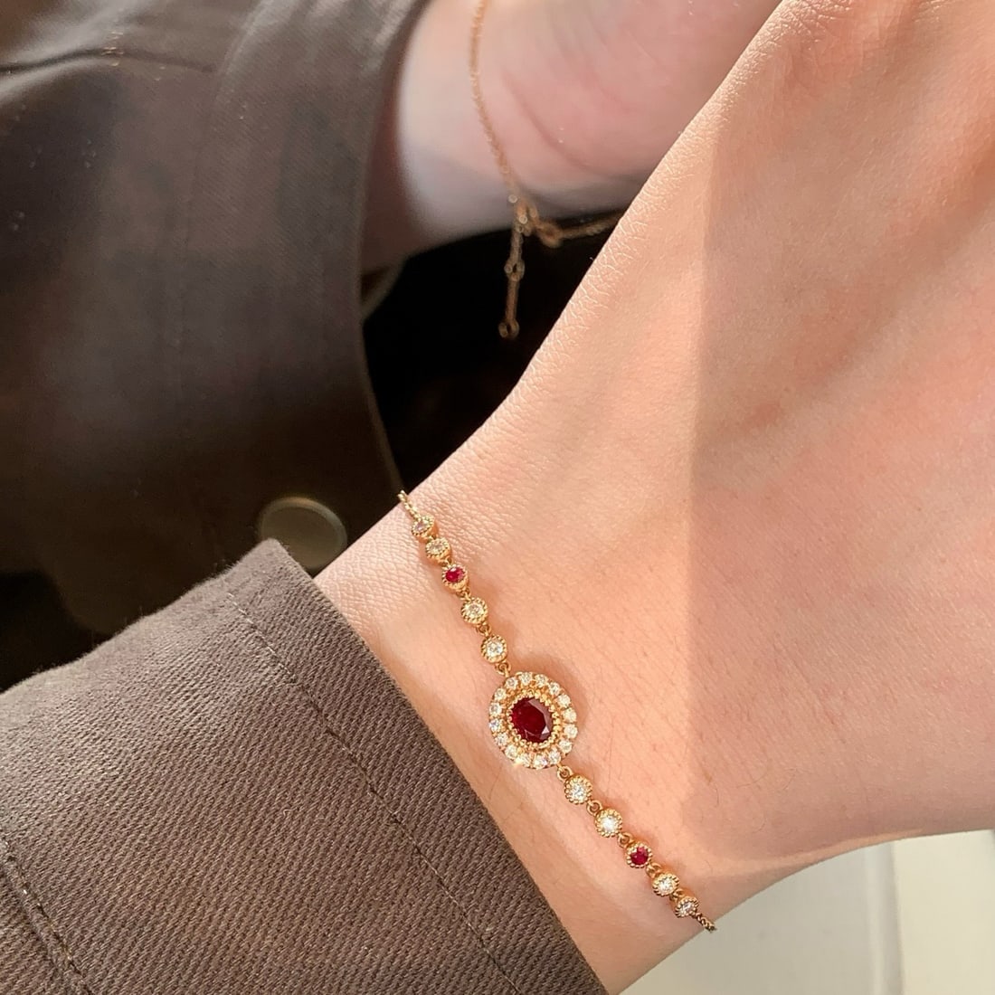 14k Gold 0.87 Ctw Vivid Red Natural Ruby & Diamond Bracelet - 5