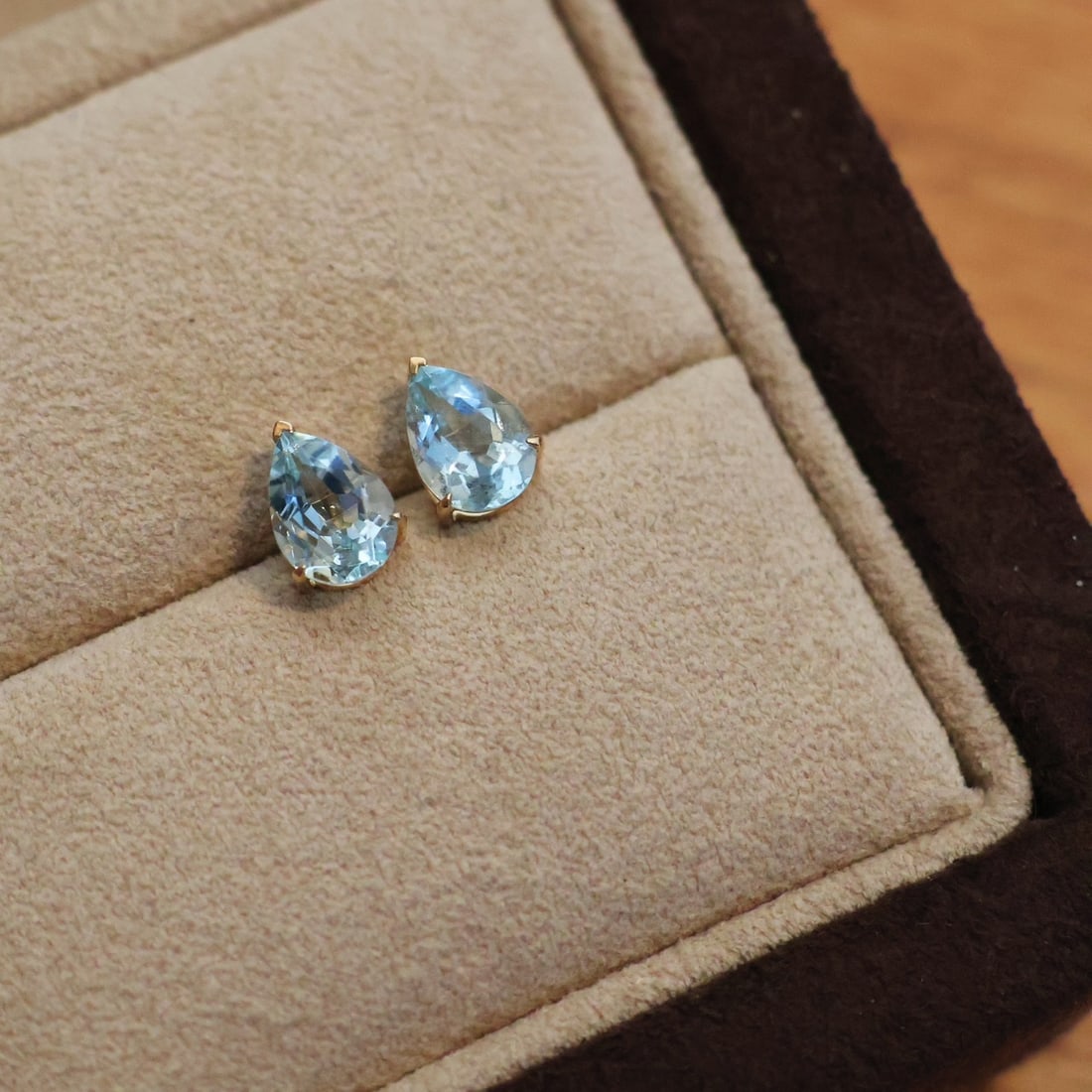 14k Gold 1.2 Ct Natural Aquamarine Earrings - 2