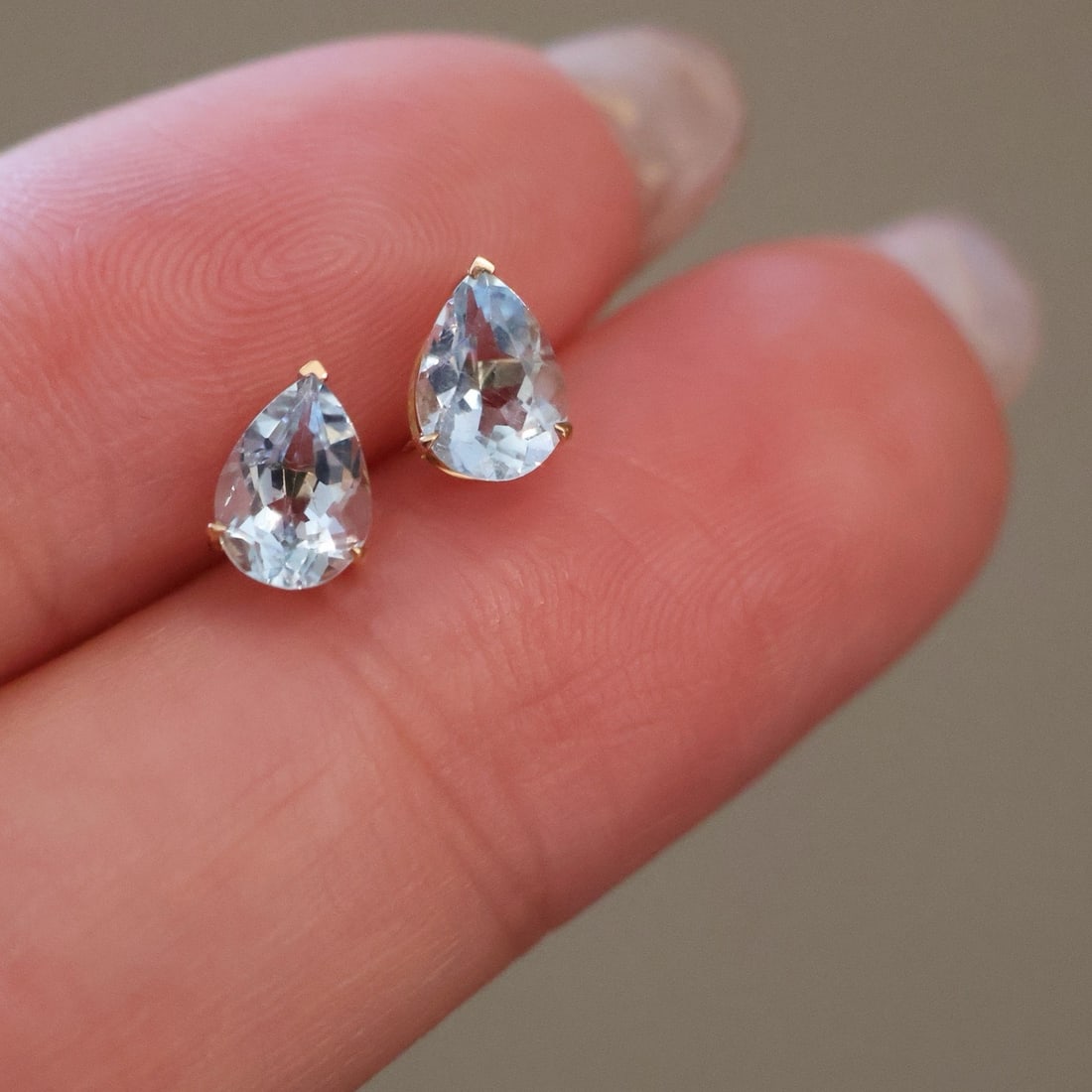 14k Gold 1.2 Ct Natural Aquamarine Earrings - 3