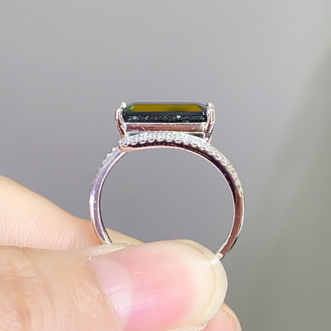 14k Gold 3.2 Ct Natural Tourmaline & Diamond Ring - 4