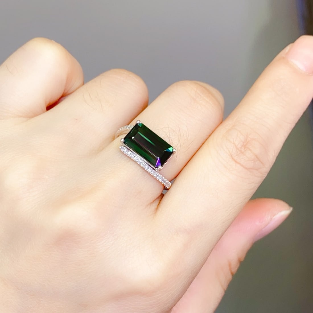 14k Gold 3.2 Ct Natural Tourmaline & Diamond Ring - 5