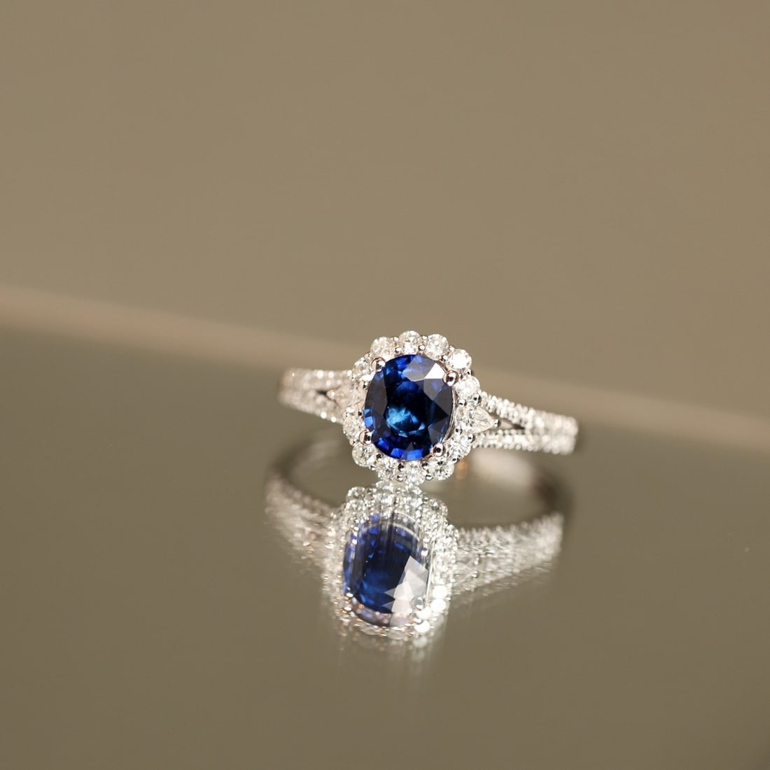 14k Gold 1.54 Ctw Natural Sapphire & Diamond Ring - 5