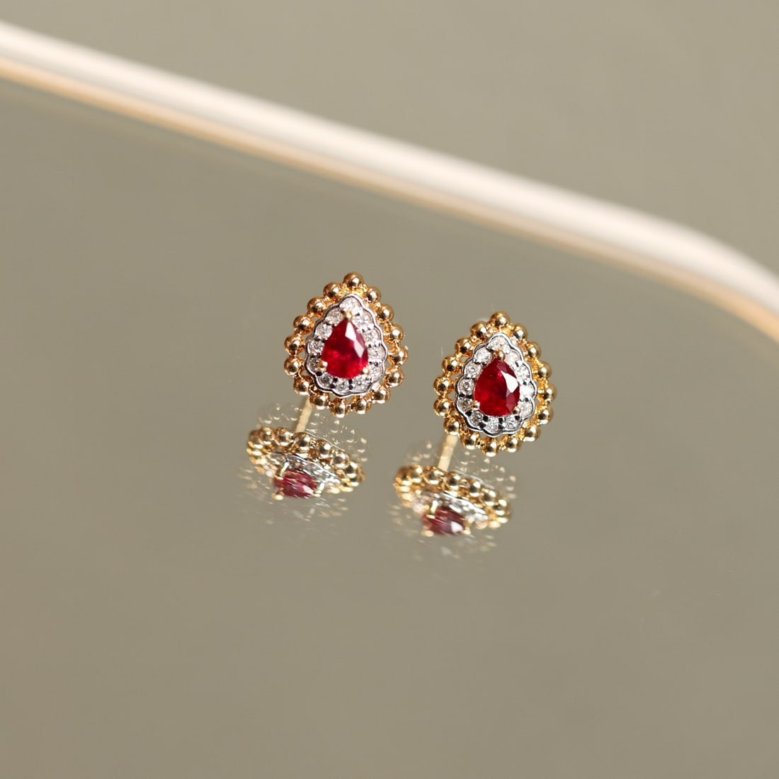 14k Gold 0.62 Ctw Natural Ruby & Diamond Earrings - 3