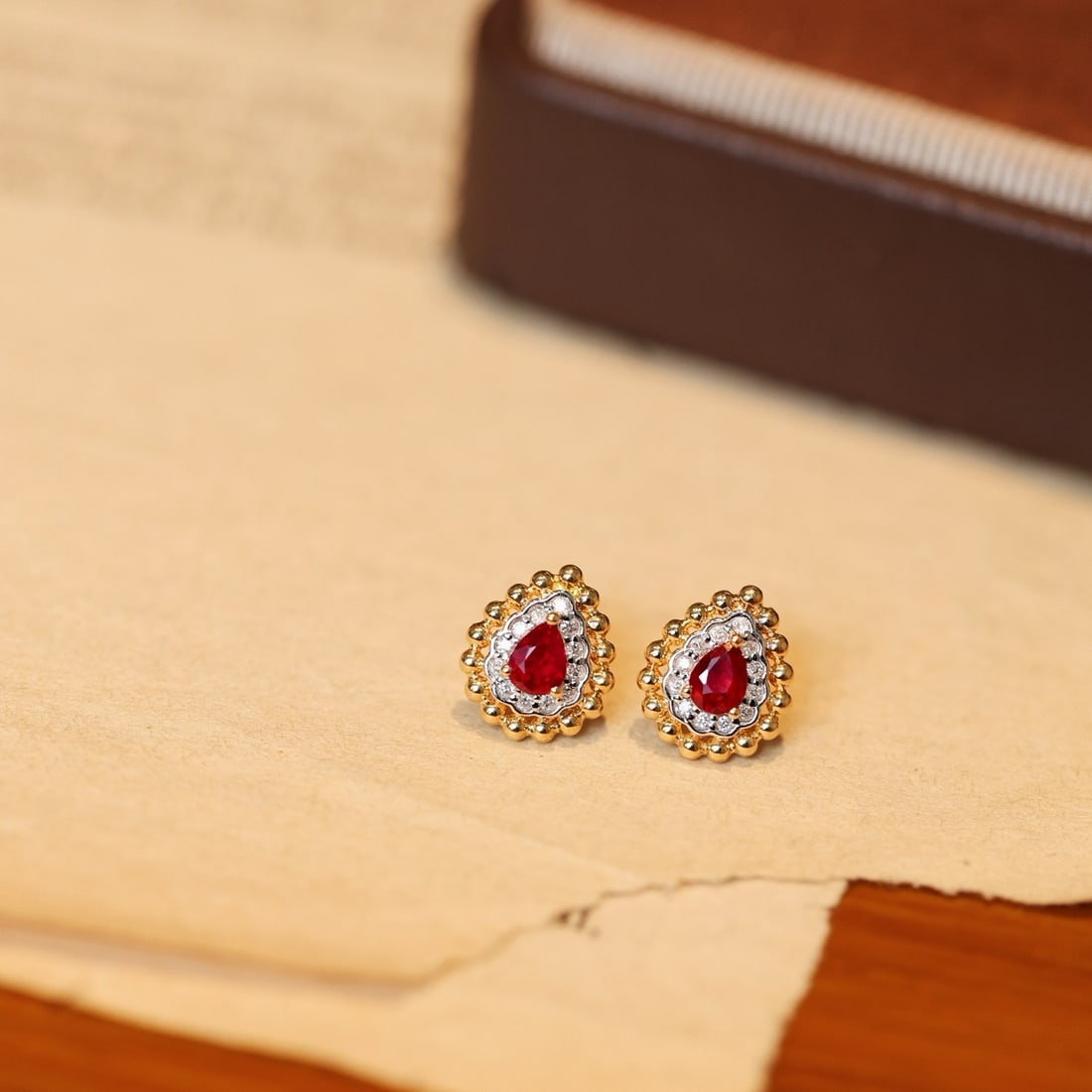 14k Gold 0.62 Ctw Natural Ruby & Diamond Earrings - 4