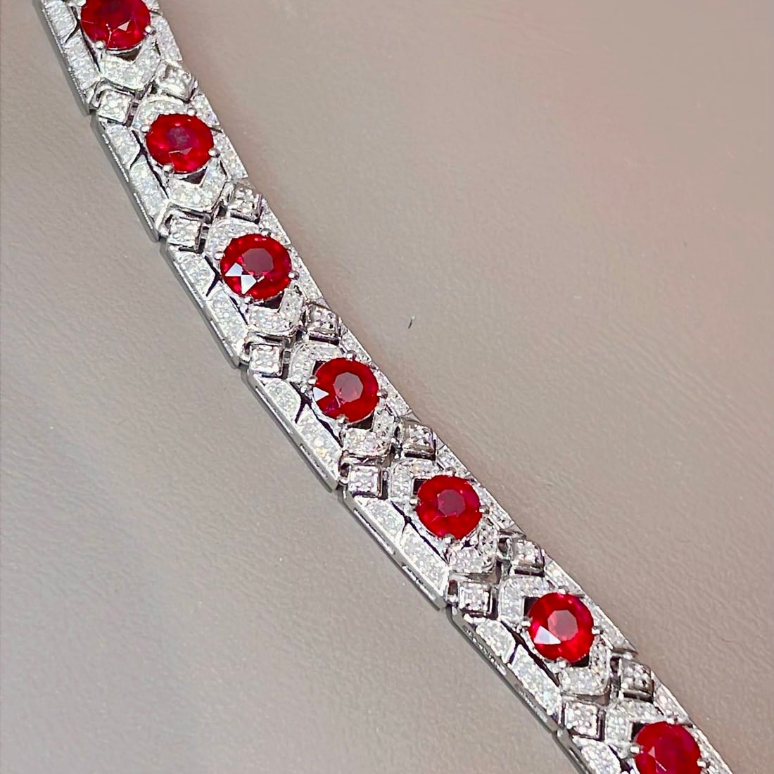 14k Gold 6.10 Ctw Natural Ruby & Diamond Bracelet - 3