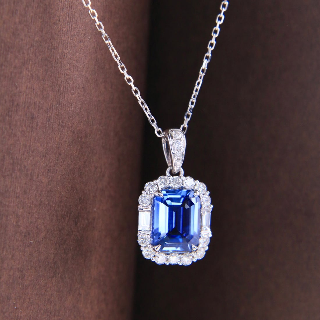 14k Gold 1.88 Ctw Natural Sapphire & Diamond Necklace - 7