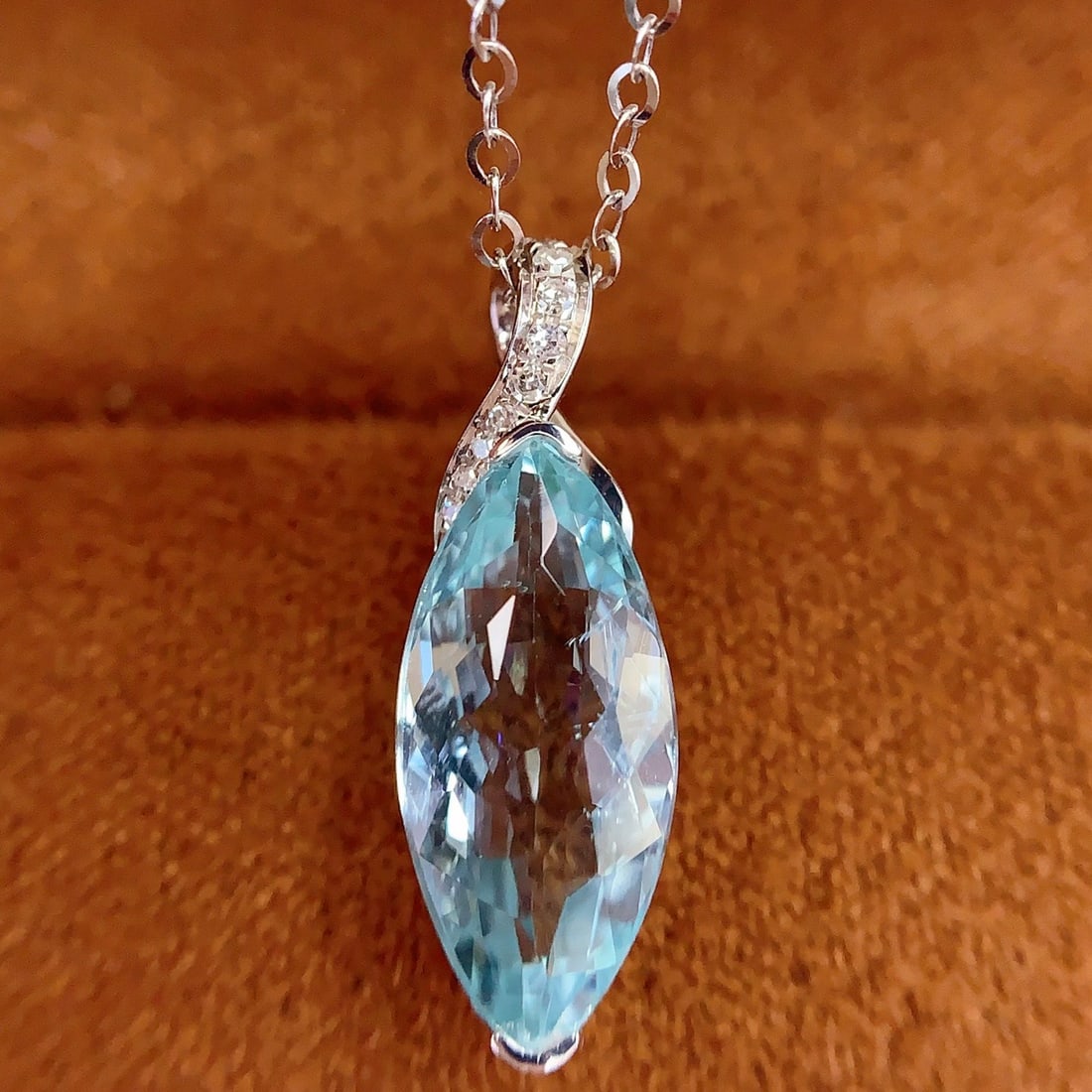 14k Gold 3.2 Ct Natural Aquamarine & Diamond Pendant( Without Chain ) - 3