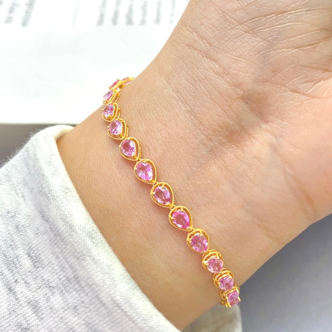 14k Gold 4.80 Ct Natural Sapphire Bracelet - 5
