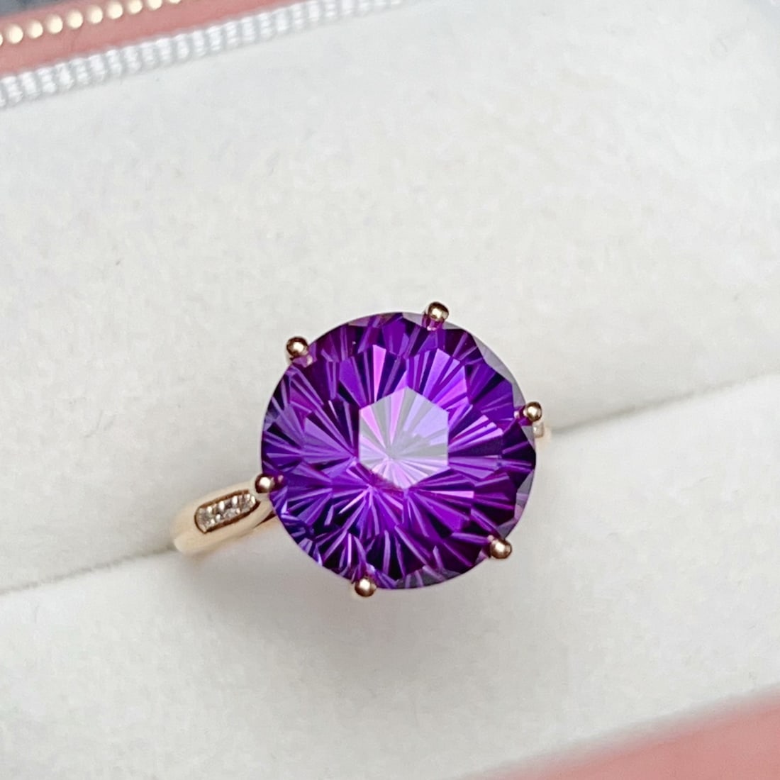 14k Gold 6.75 Ctw Natural Amethyst & Diamond Ring - 3