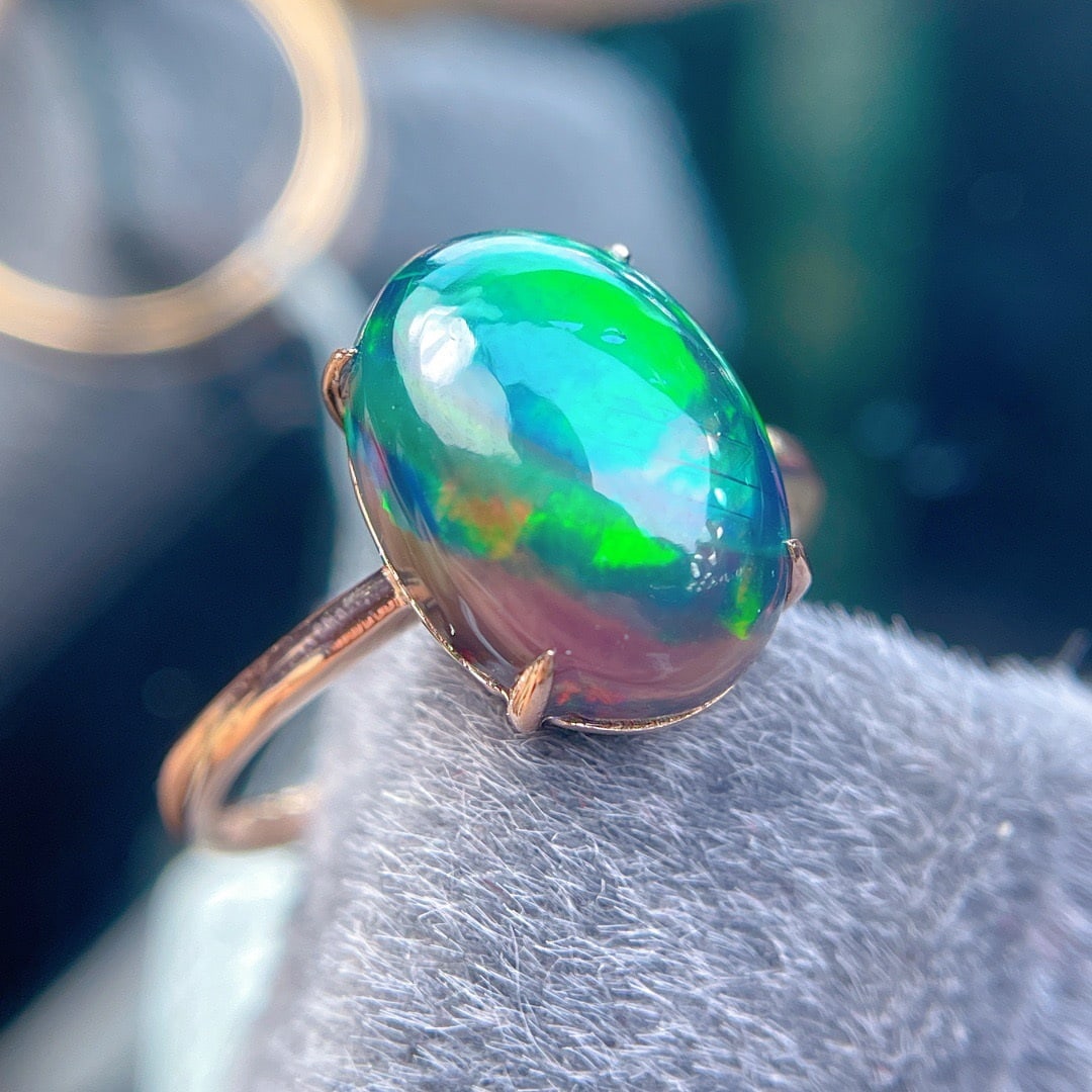 14k Gold 3.94 Ct Natural Opal Ring - 2