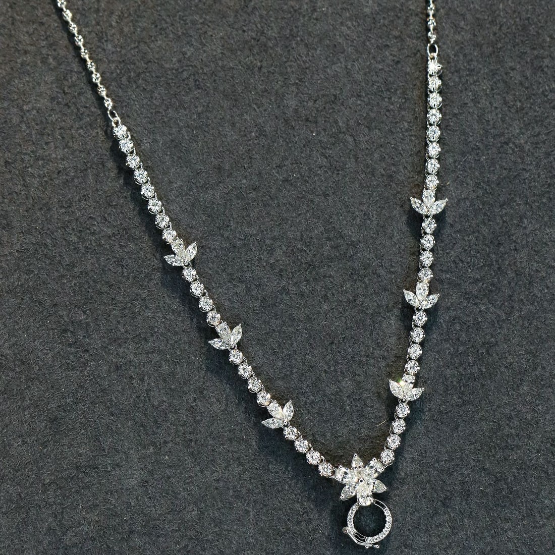14k Gold 1.60 Ct Natural H Diamond Necklace: Ref:231096319 // gold content:14k gold // main gemstone:diamond // shape:multiple // carat weight:1. 60ct // clarity grade:vs-si // color:h // treatment:natural // Condition: New Low Estimate: 12000