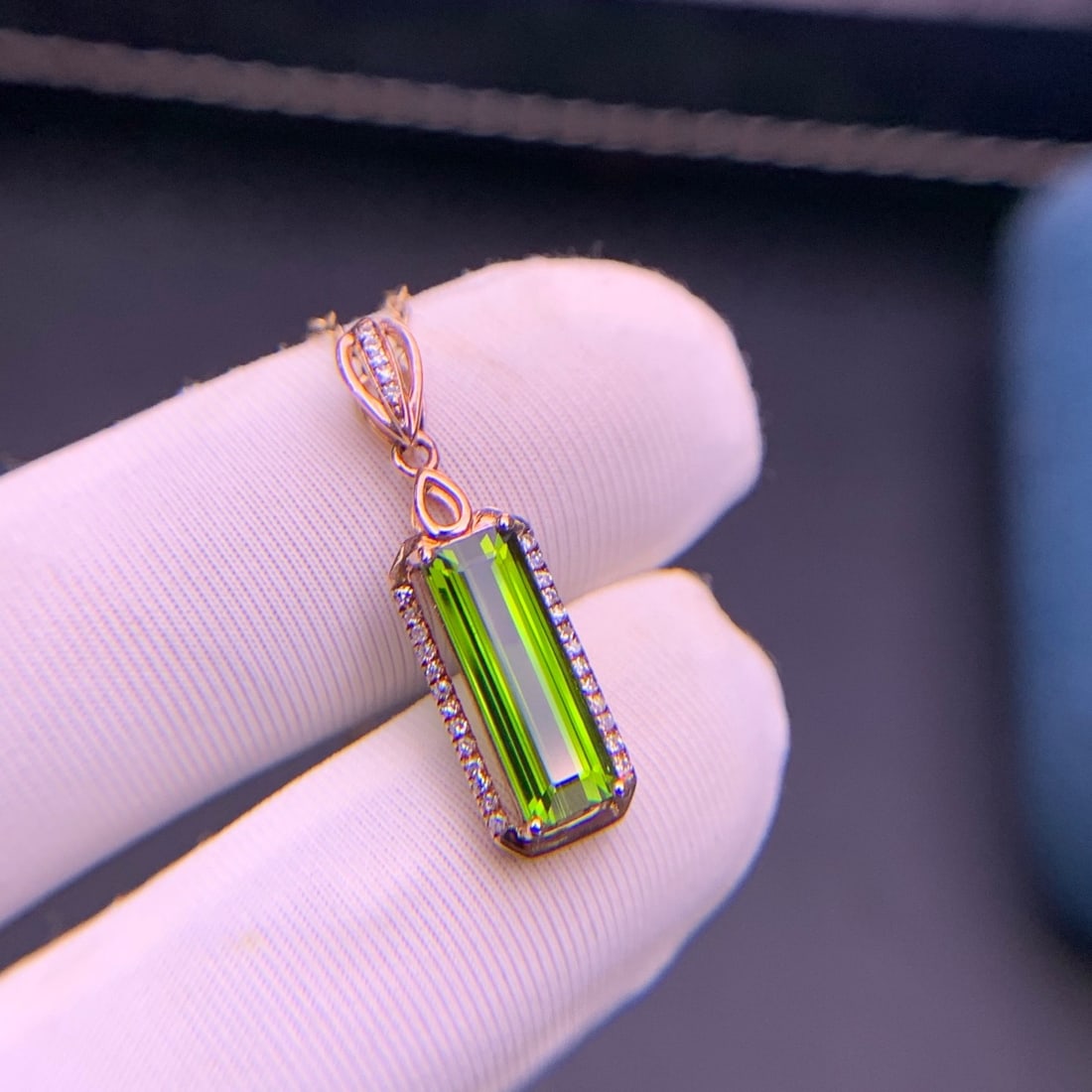 14k Gold 1.75 Ct Natural Tourmaline & Diamond Pendant( Without Chain ) - 9