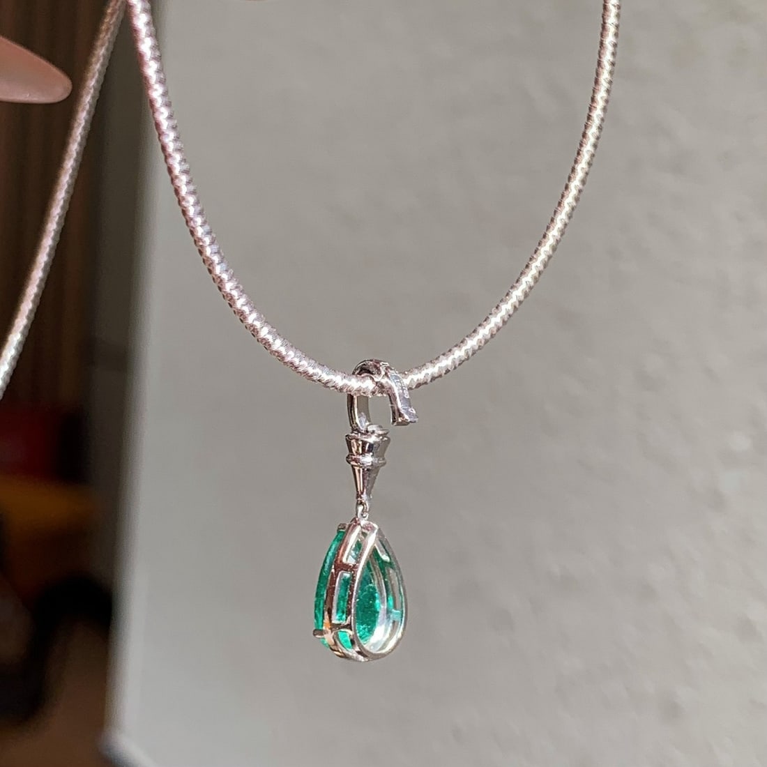 14k Gold 1.18 Ct Natural Emerald Necklace - 5