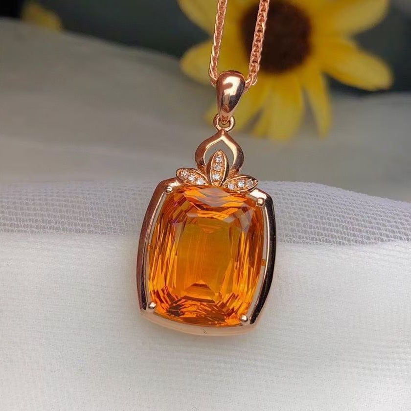 14k Gold 8.50 Ct Natural Citrine & Diamond Pendant( Without Chain ): Ref:231096334 // gold content:14k gold // main gemstone:citrine // shape:cushion // carat weight:8. 50ct // color:yellow // treatment:natural // // adjacent gemstone 2 : diamond // number of stones:9