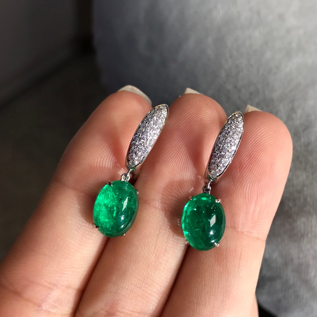 14k Gold 6.18 Ctw Vivid Green Natural Emerald & Diamond Earrings - 3