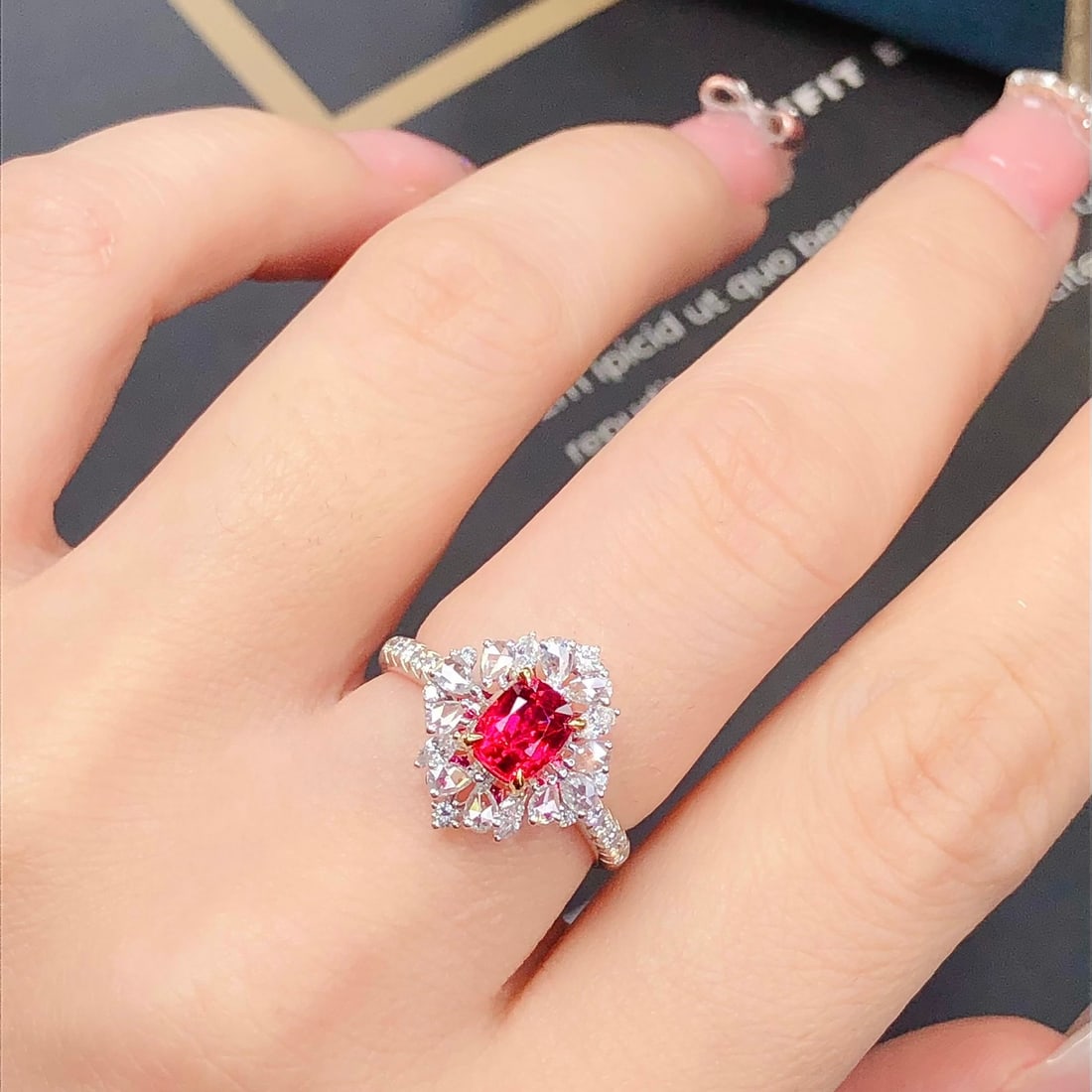 14k Gold 1.41 Ctw Natural Spinel & Diamond Ring - 4