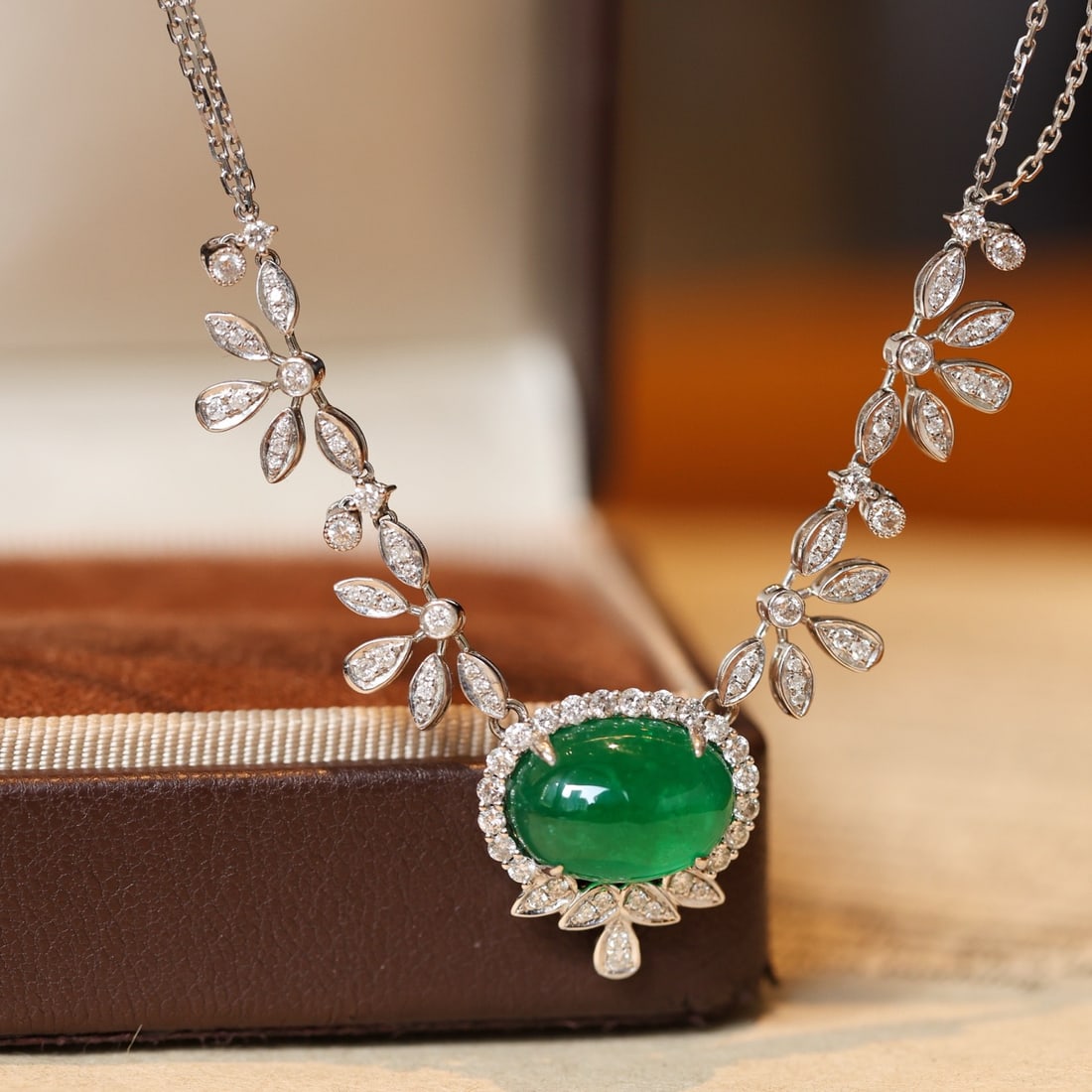 14k Gold 7.51 Ctw Vivid Green Natural Emerald & Diamond Necklace: Ref:231096351 // gold content:14k gold // main gemstone:emerald // shape:oval // carat weight:6. 6ct // color:vivid green // treatment:natural // // adjacent gemstone 2 : diamond // shape:round // car