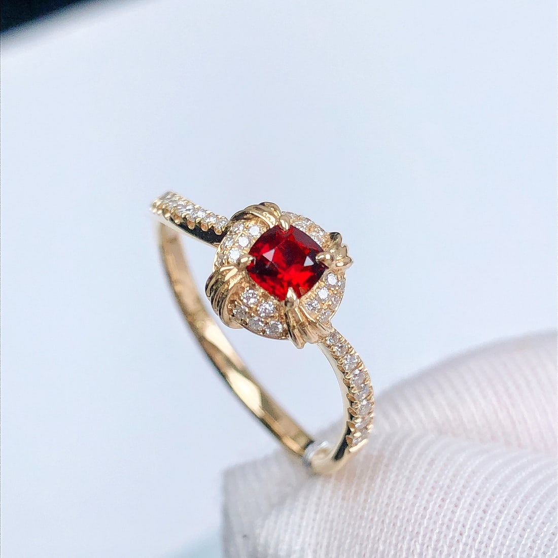 14k Gold 0.45 Ctw Natural Ruby & Diamond Ring: Ref:231096355 // gold content:14k gold // ring size:7. 25us // // main gemstone:ruby // shape:cushion // carat weight:0. 30ct // color:pigeonblood red // treatment:natural // // adjacent gemstone 2 :