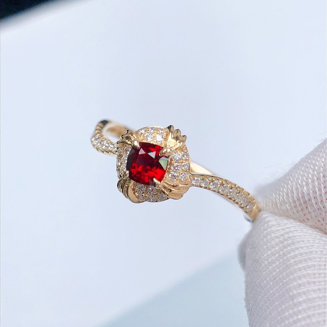14k Gold 0.45 Ctw Natural Ruby & Diamond Ring - 2