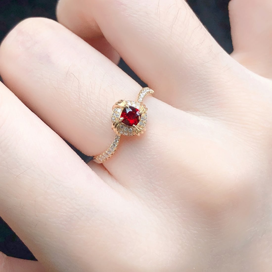 14k Gold 0.45 Ctw Natural Ruby & Diamond Ring - 5