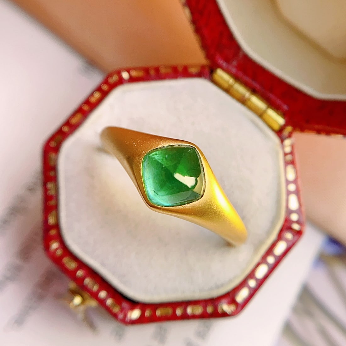 14k Gold 1.00 Ct Natural Emerald Ring - 3