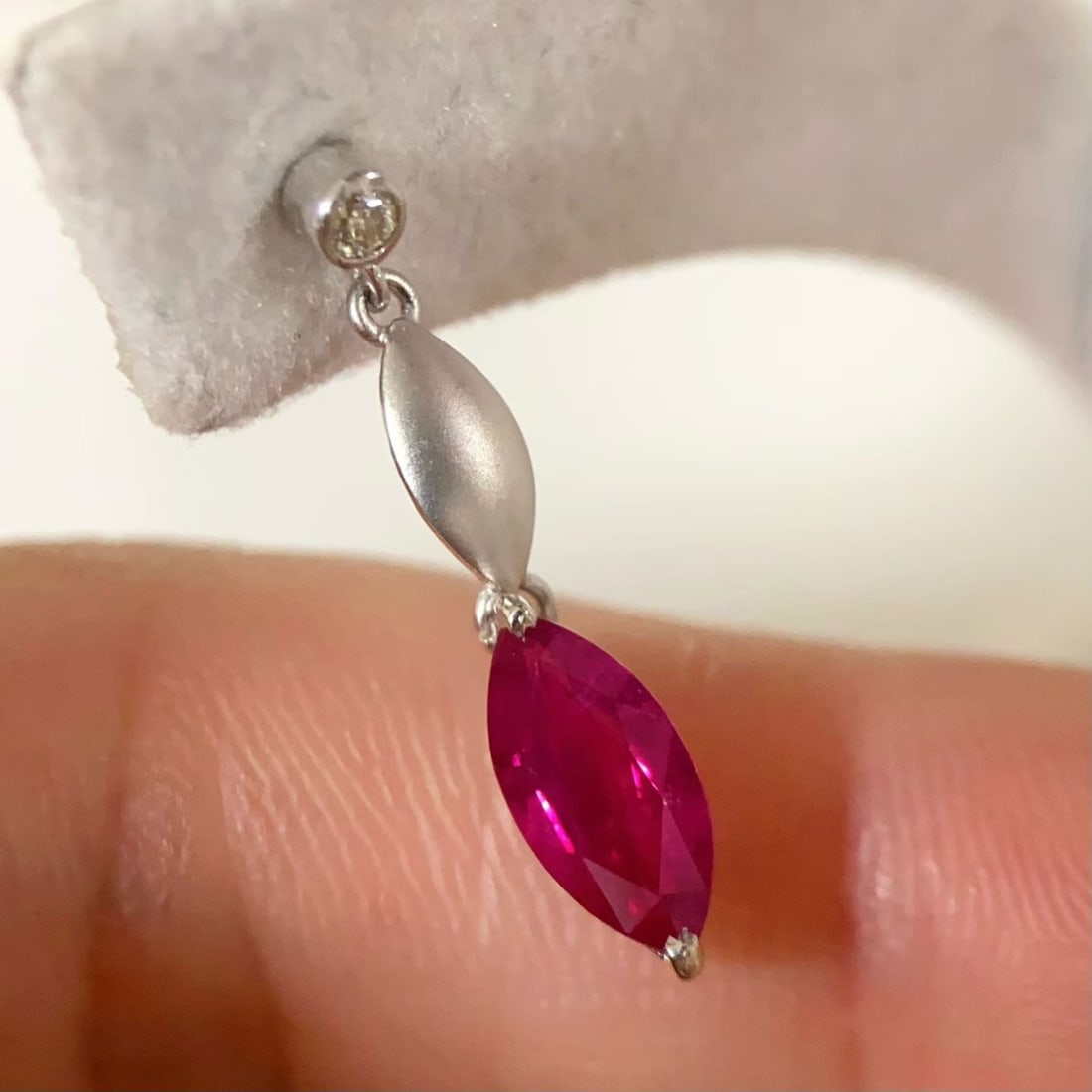 14k Gold 1.51 Ctw Natural Ruby & Diamond Earrings - 4