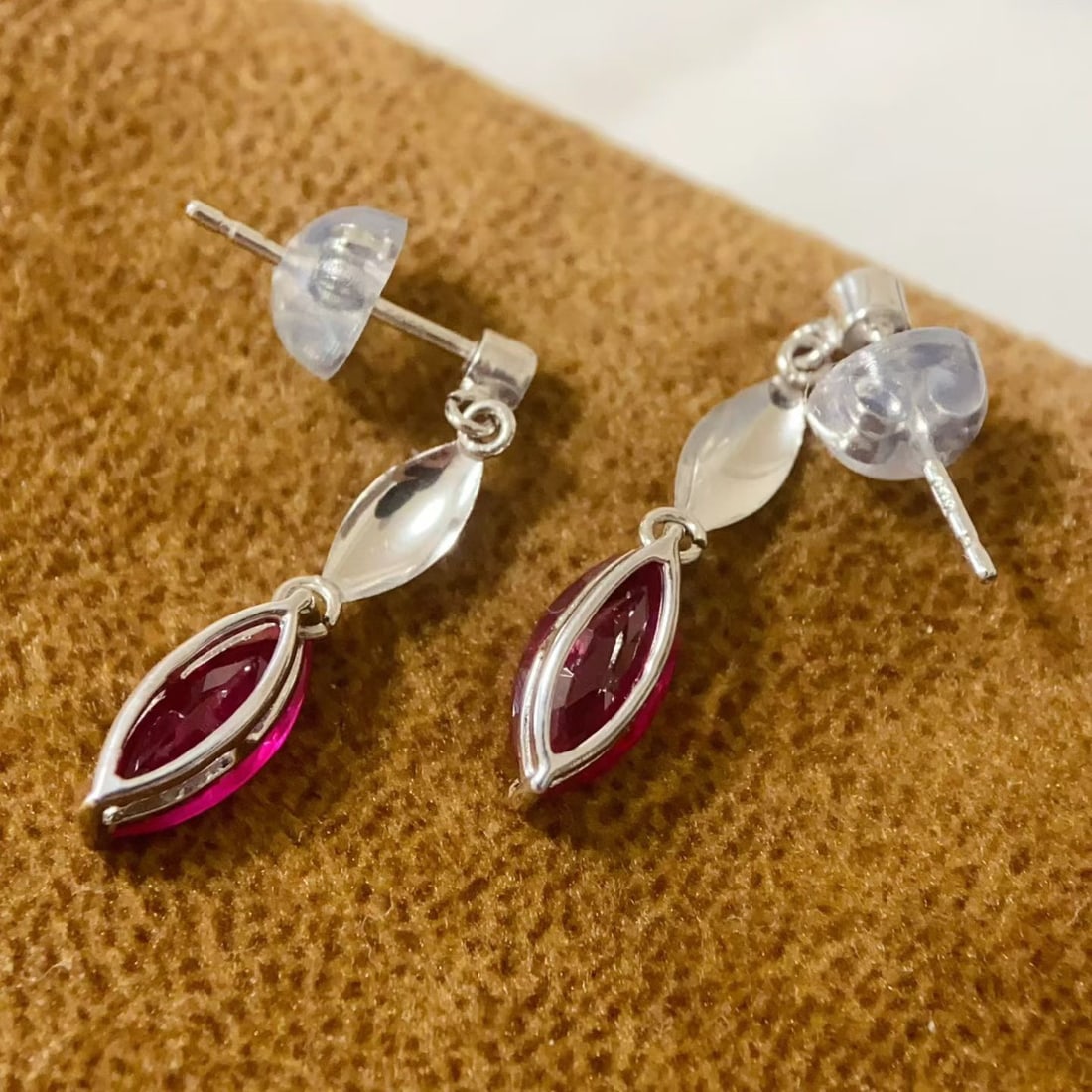 14k Gold 1.51 Ctw Natural Ruby & Diamond Earrings - 6