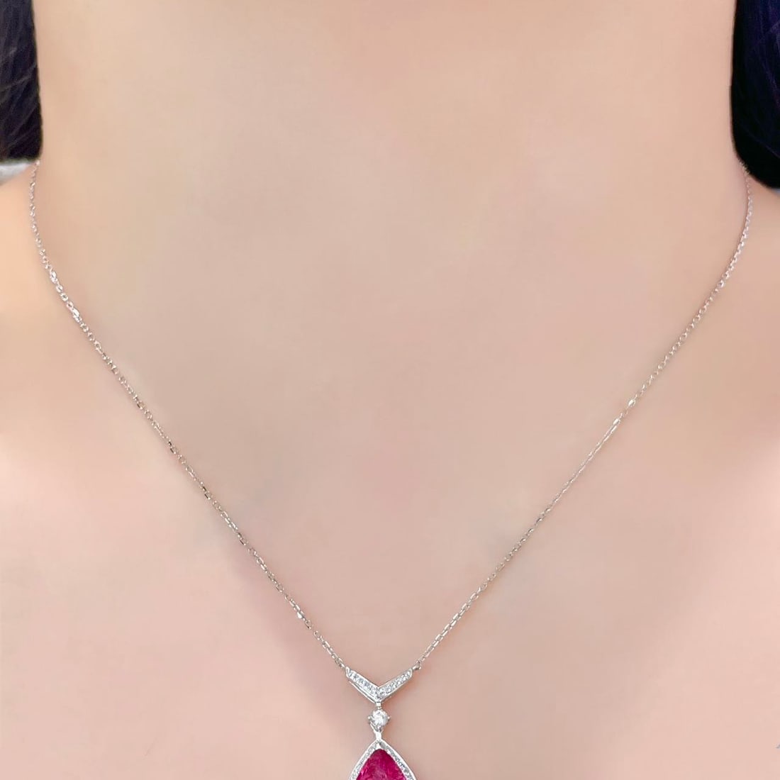 14k Gold 3 Ct Natural Tourmaline & Diamond Necklace - 7