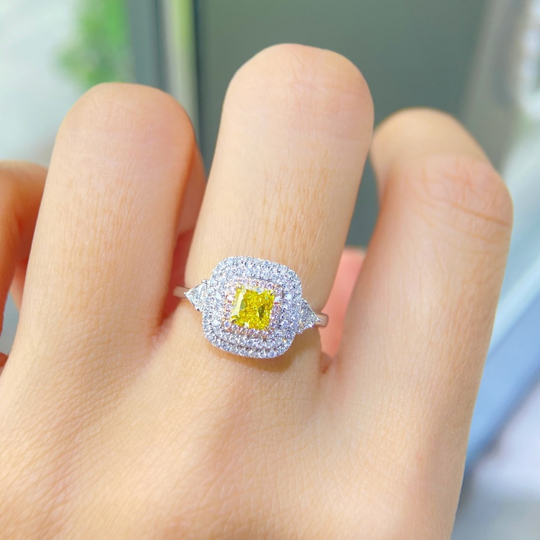 Gia Certified 14k Gold 0.94 Ctw Natural Yellow Diamond & Diamond Ring - 3