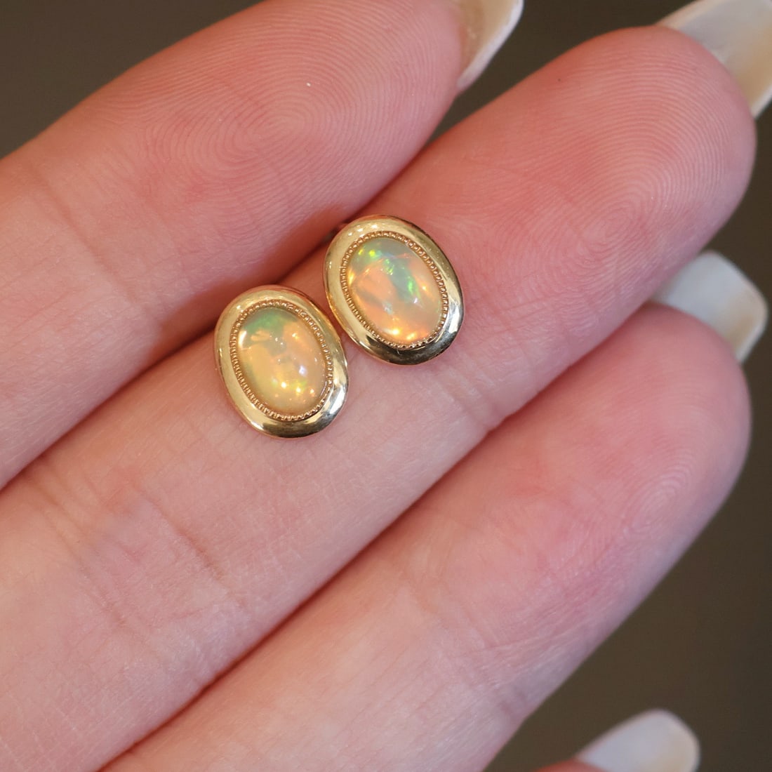 14k Gold 1.2 Ct Natural Opal Earrings - 6