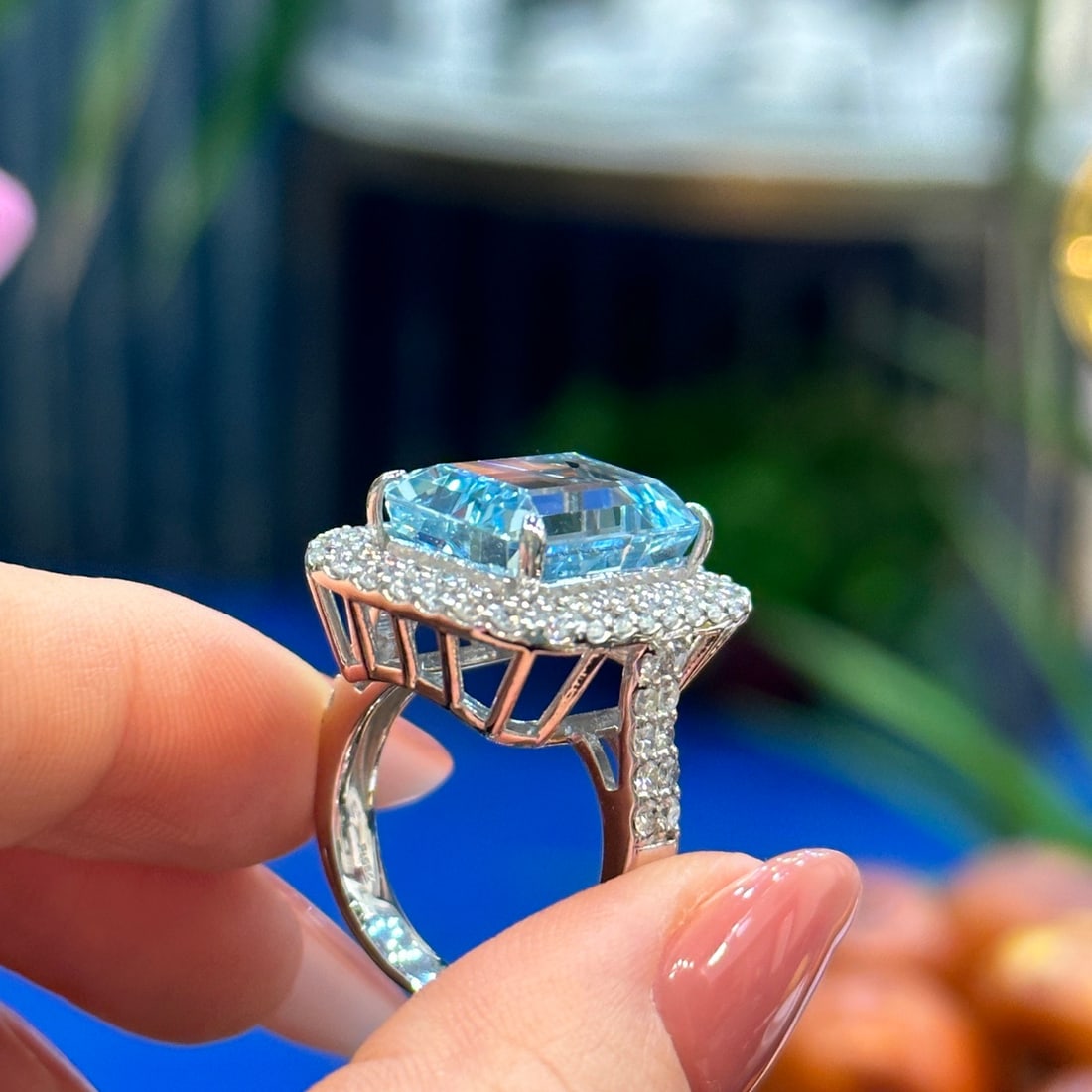 14k Gold 11.71 Ctw Natural Aquamarine & Diamond Ring - 5
