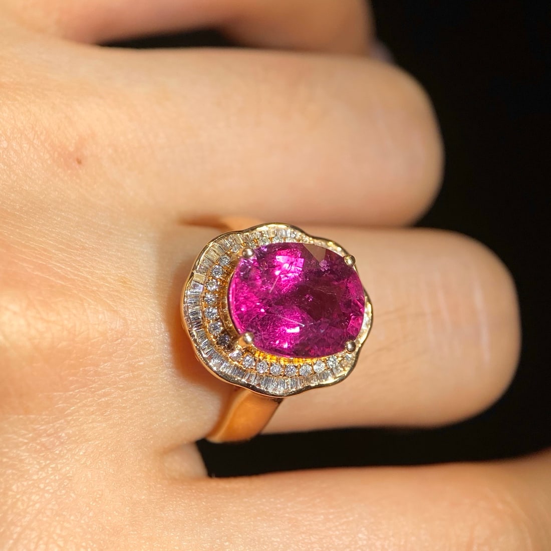 14k Gold 4.2 Ct Natural Tourmaline & Diamond Ring - 2