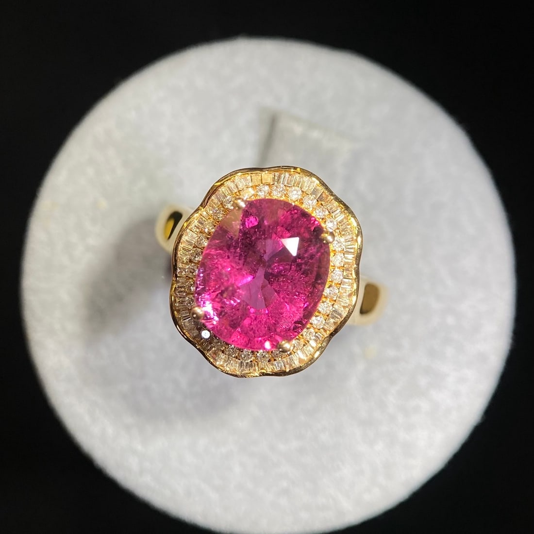 14k Gold 4.2 Ct Natural Tourmaline & Diamond Ring - 4