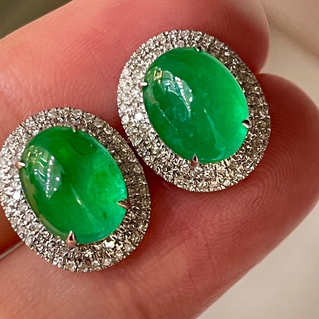 14k Gold 4 Ct Vivid Green Natural Emerald & Diamond Earrings - 4