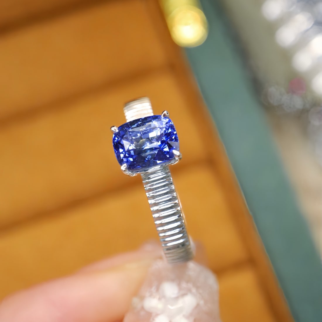 14k Gold 1.54 Ctw Natural Sapphire & Diamond Ring - 2