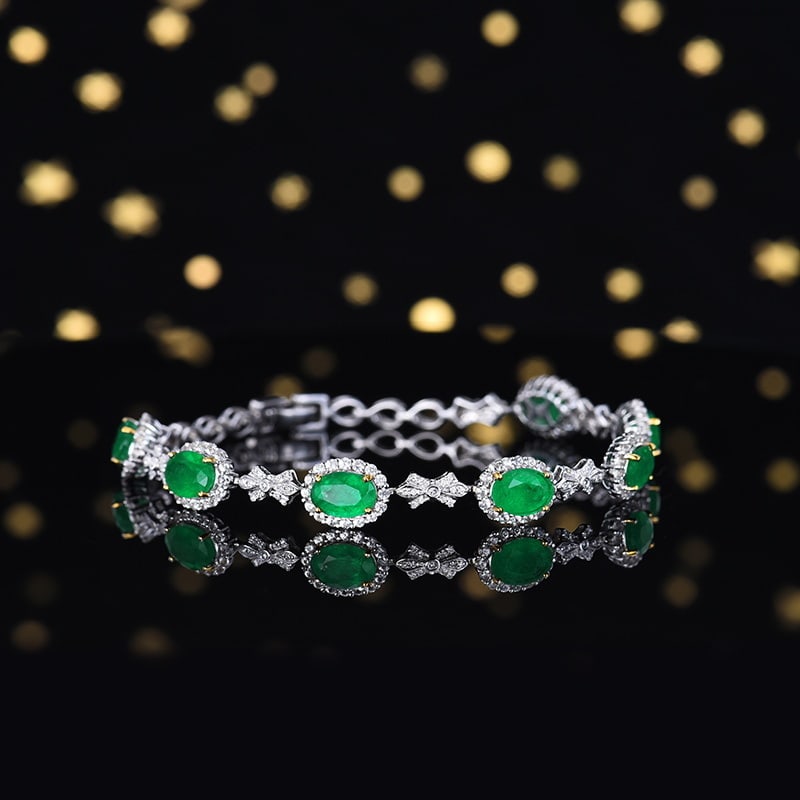 14k Gold 5.22 Ctw Vivid Green Natural Emerald & Diamond Bracelet - 3