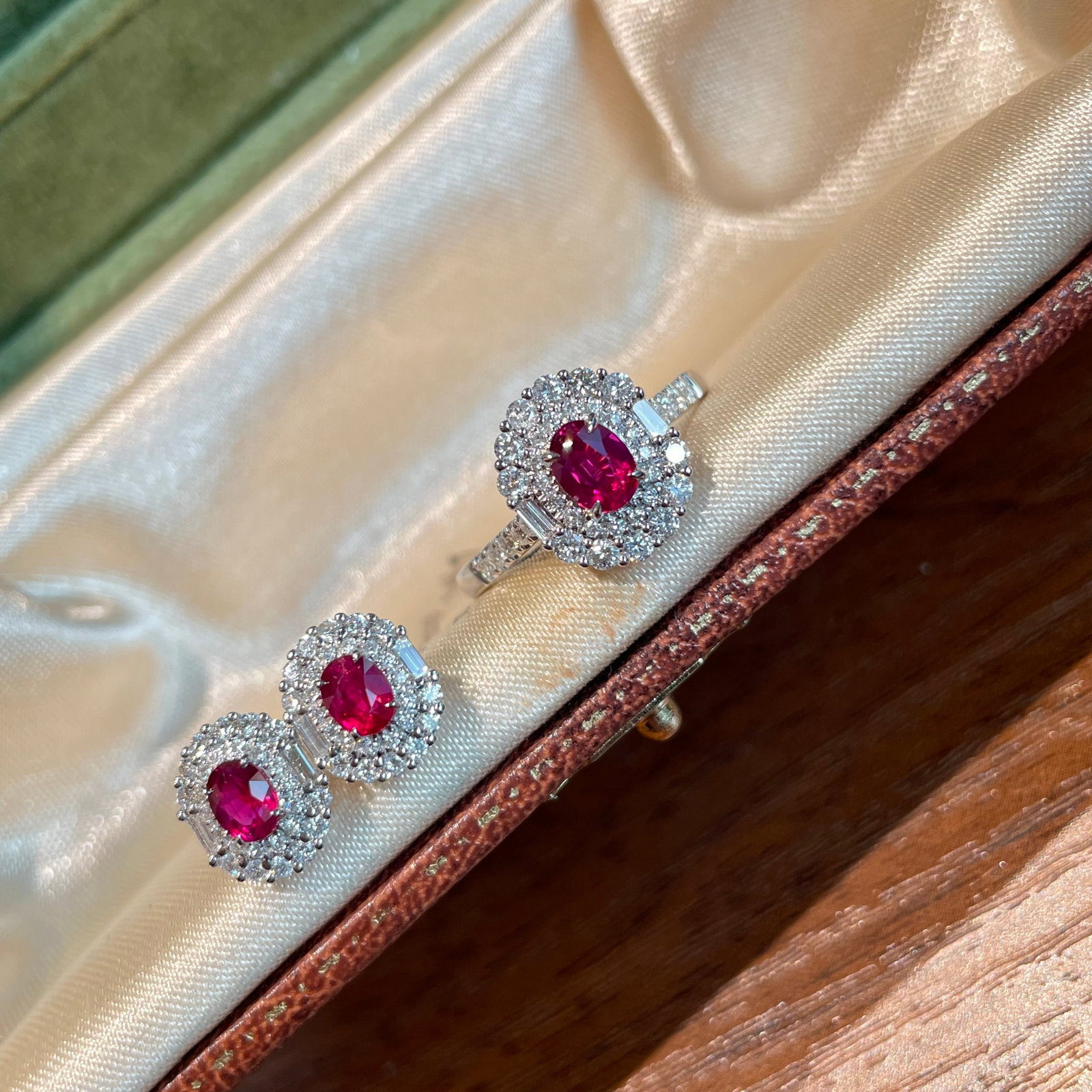 14k Gold 1.30 Ct Natural Ruby & Diamond Jewelry Set - 7
