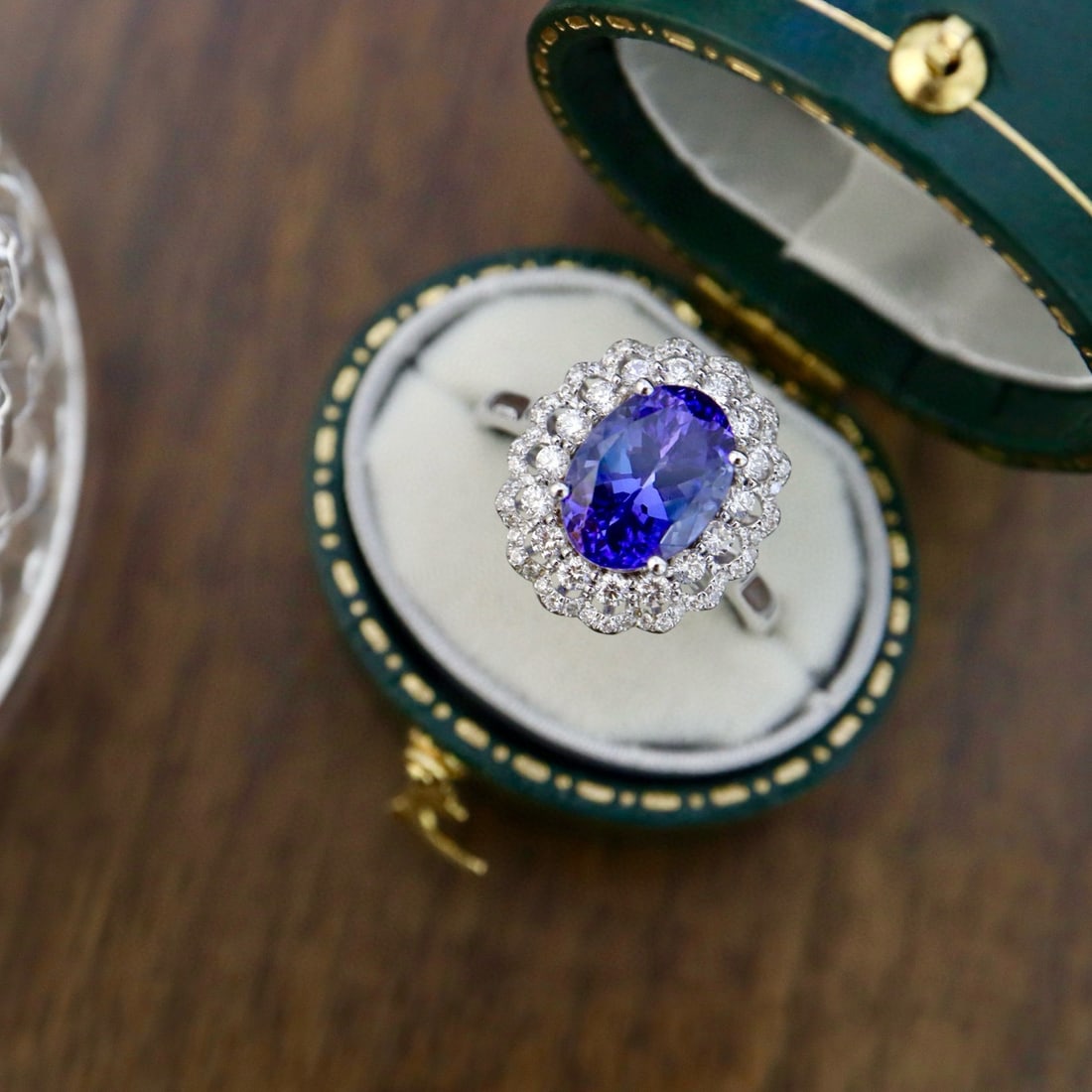 14k Gold 3.35 Ctw Natural Tanzanite & Diamond Ring - 5