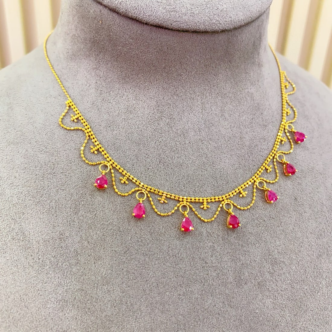 14k Gold 2.80 Ct Natural Ruby Necklace - 6