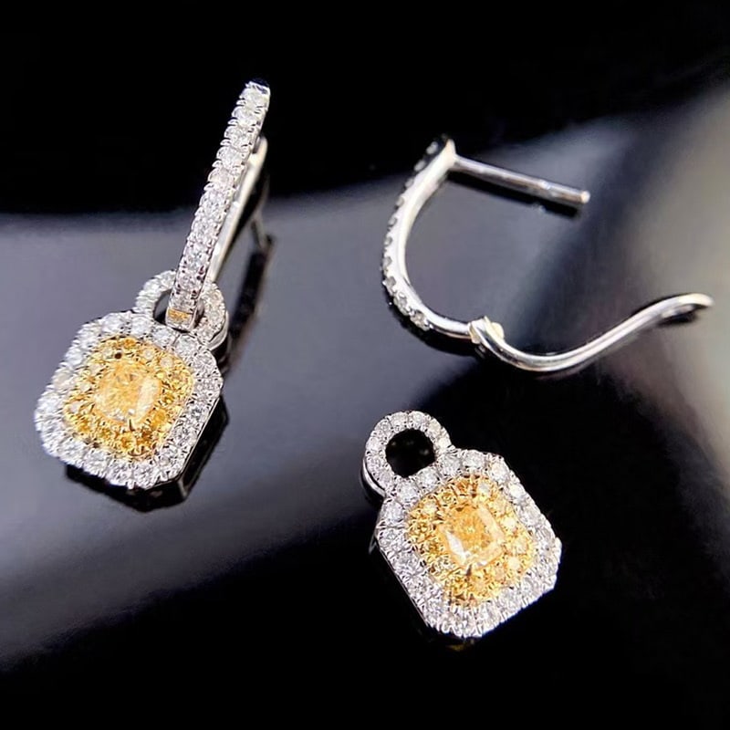 14k Gold 0.90 Ctw Natural Yellow Diamond & Diamond Earrings/pendant( Without Chain )