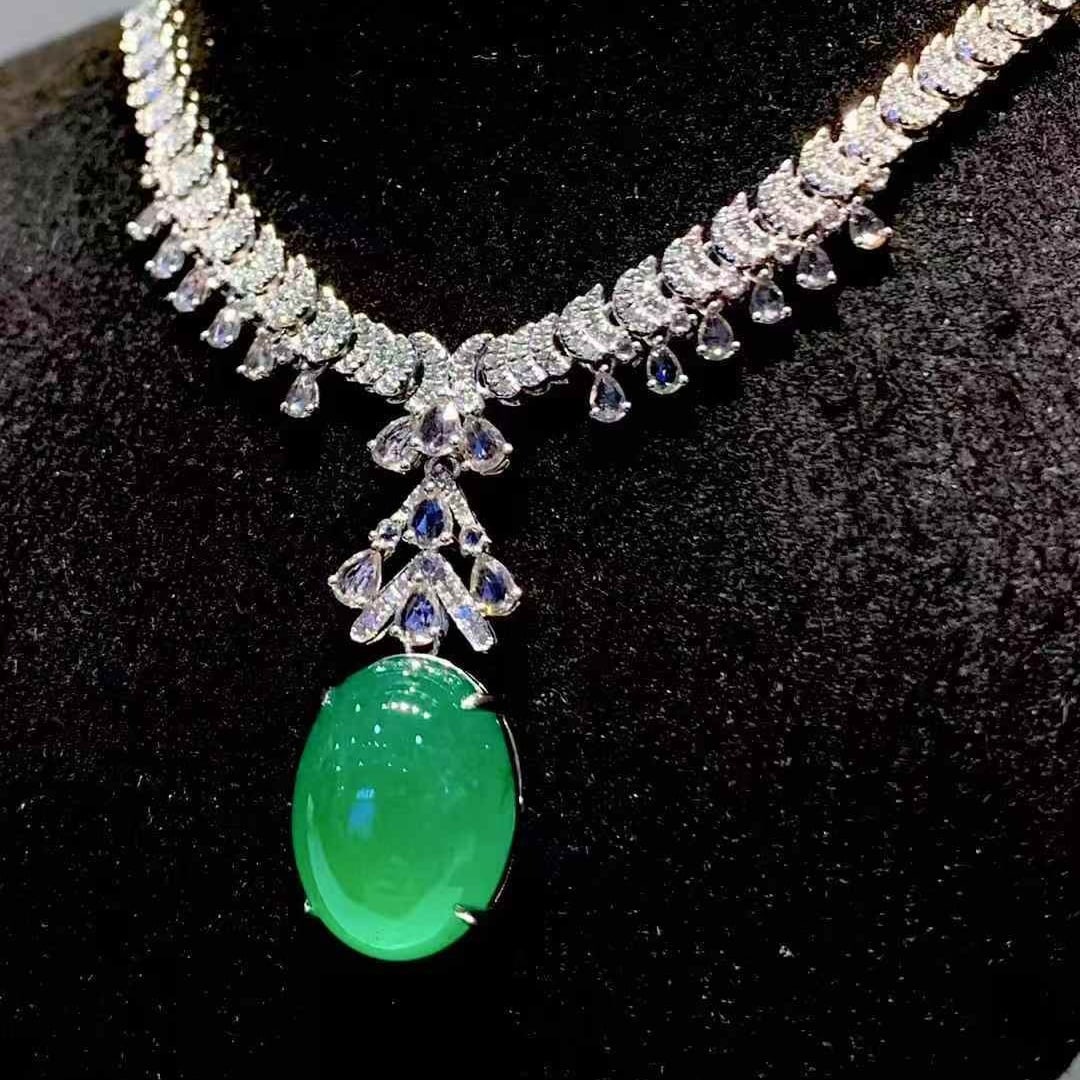 14k Gold 11 Ct Natural Emerald & Diamond & Sapphire Necklace - 3