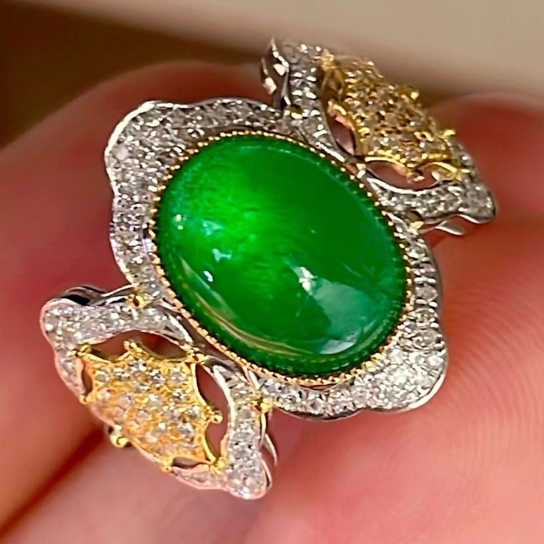 14k Gold 2.8 Ct Vivid Green Natural Emerald & Diamond Ring - 5