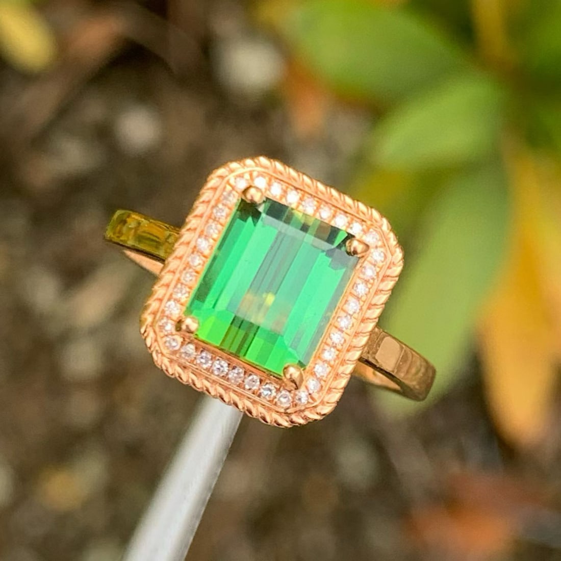 14k Gold 2.31 Ct Natural Tourmaline & Diamond Ring