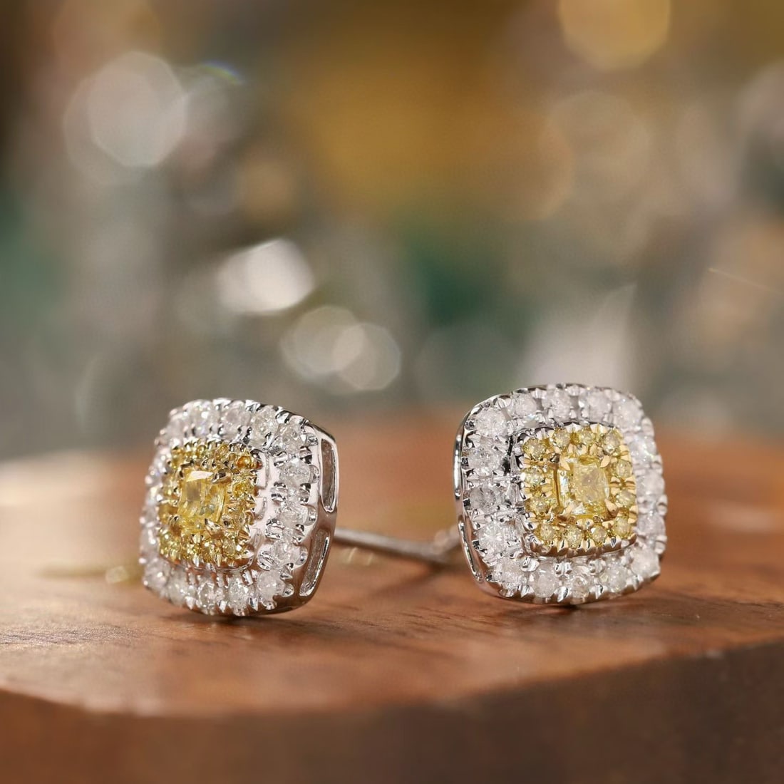 14k Gold 0.50 Ct Natural Color Diamond Earrings - 6