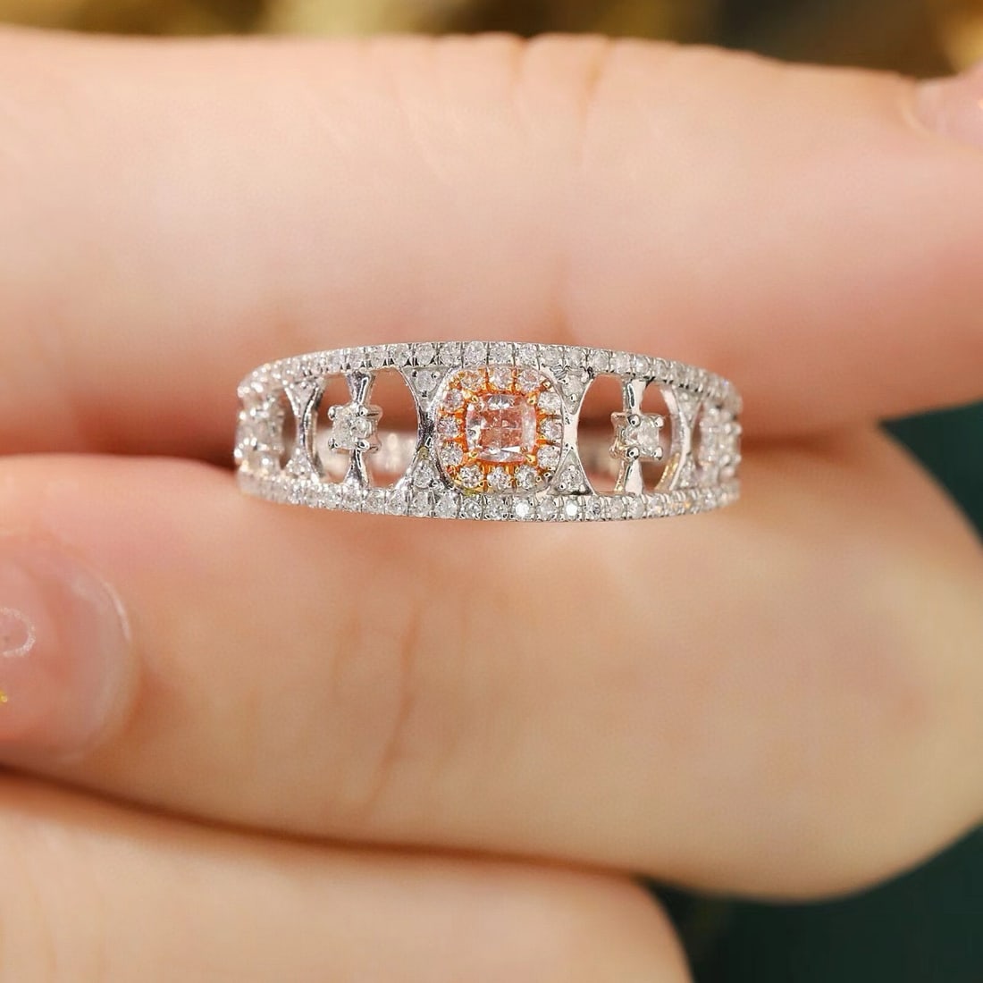 14k Gold 0.45 Ctw Natural Pink Diamond & Diamond Ring - 7