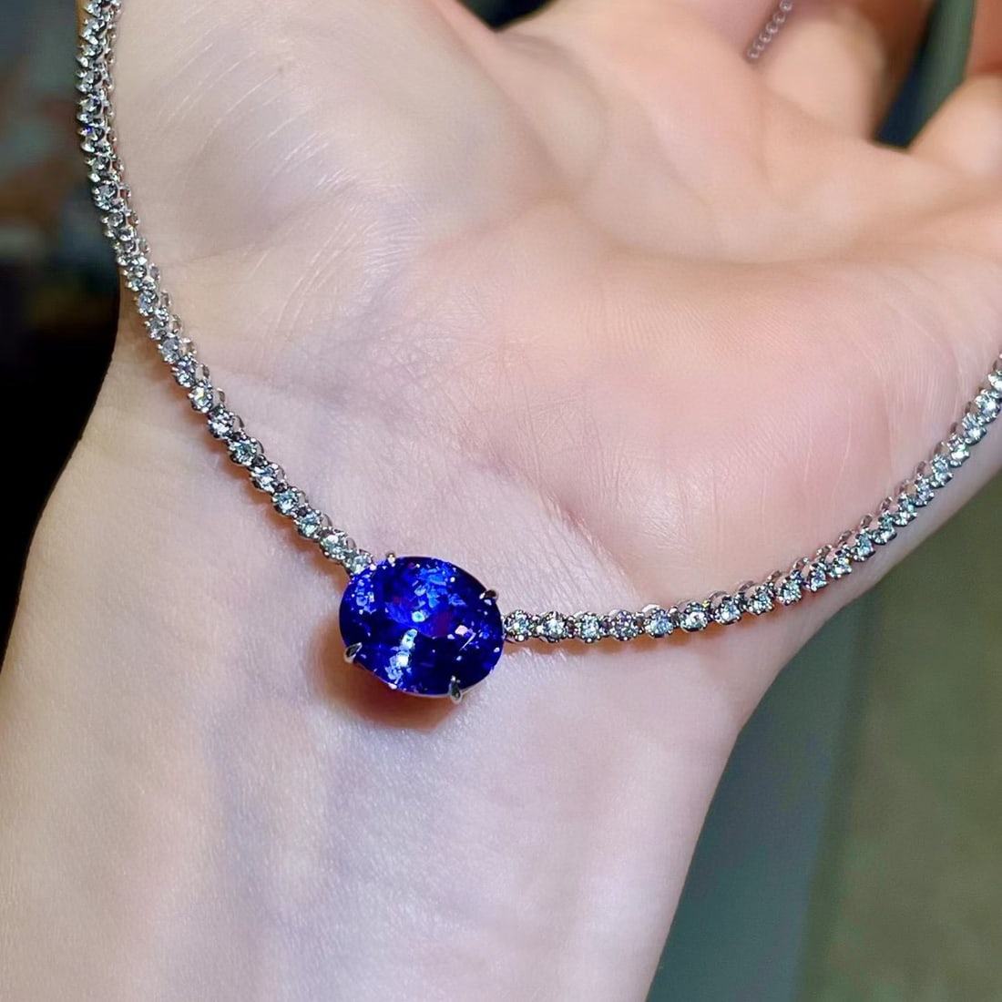 14k Gold 6.94 Ctw Natural Tanzanite & Diamond Necklace - 2