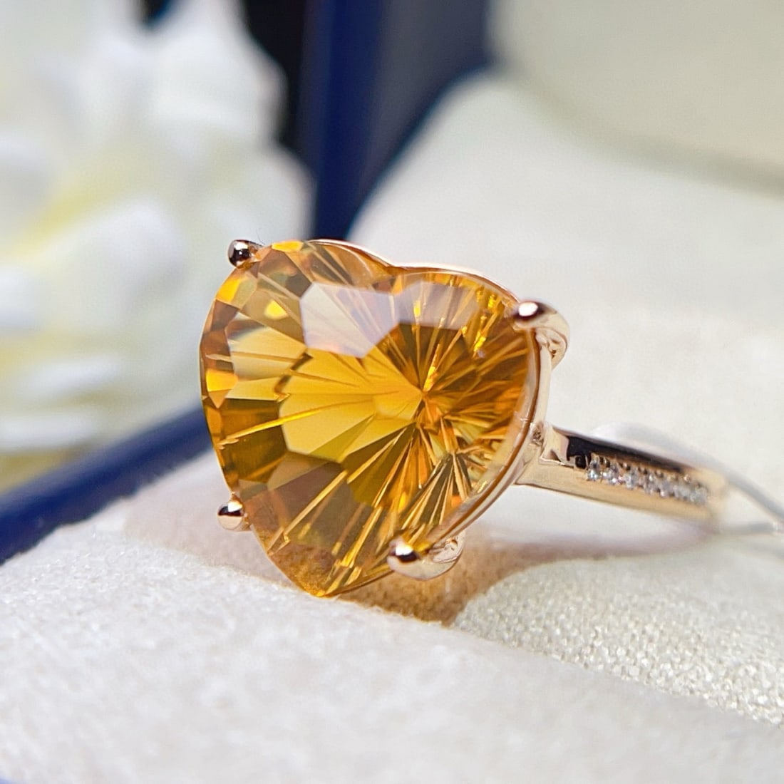 14k Gold 6.60 Ctw Natural Citrine & Diamond Ring - 5