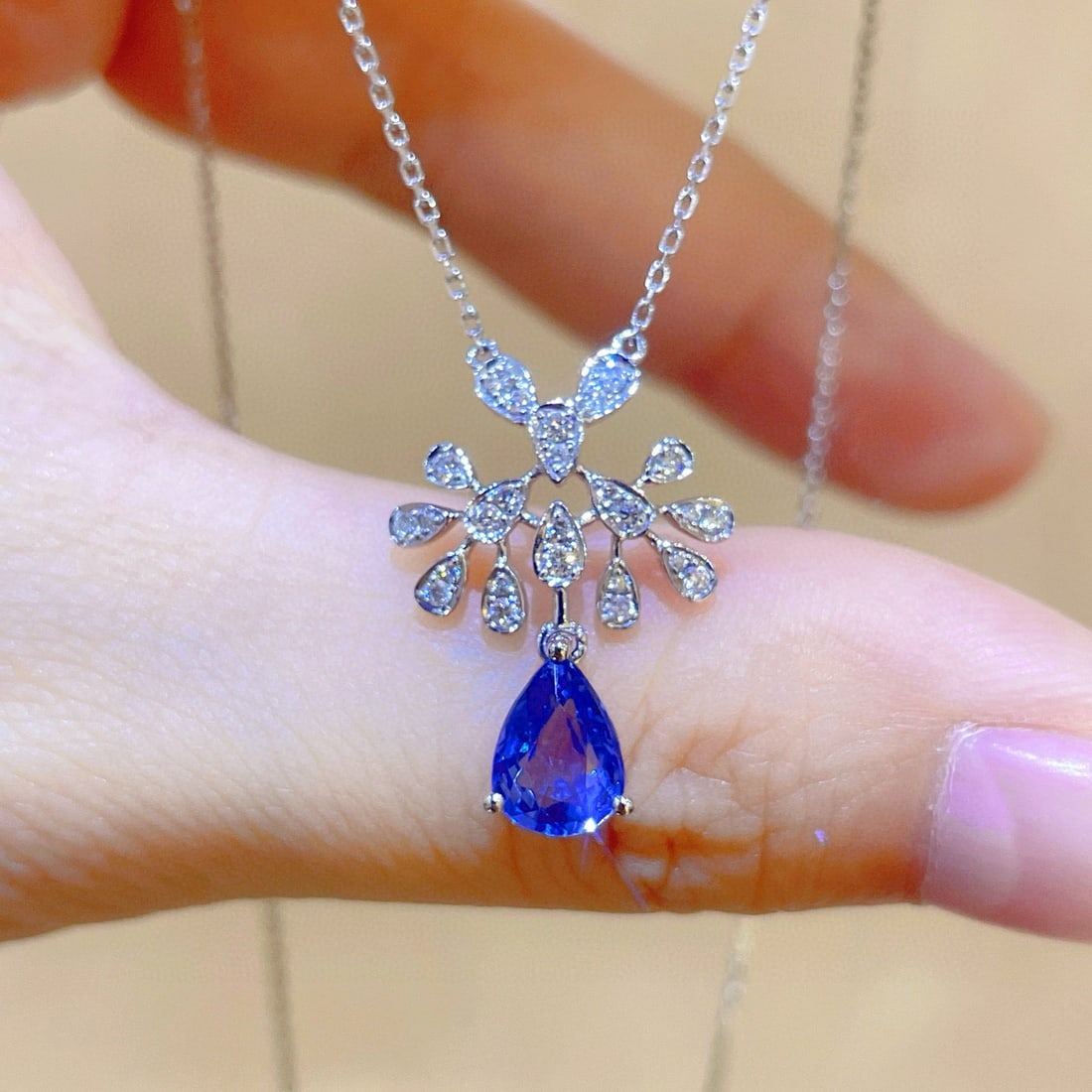 14k Gold 1.31 Ctw Natural Sapphire & Diamond Necklace - 4